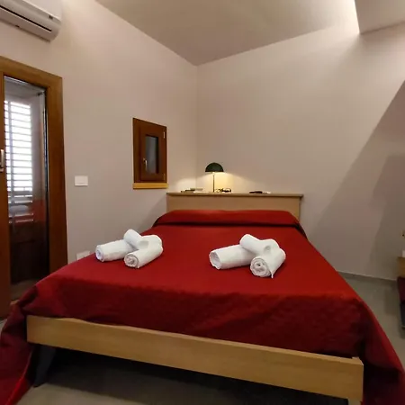 Chiazzannintra Guest house Castelbuono (Sicily)